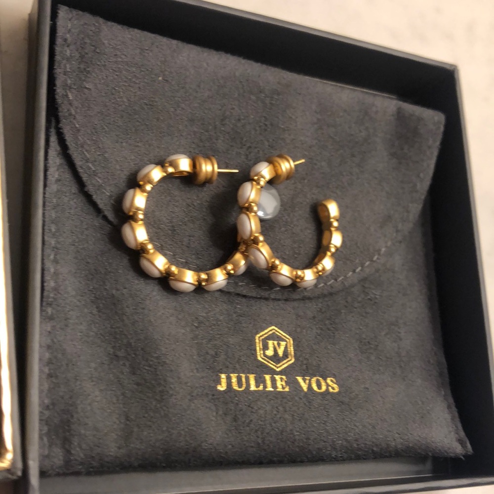 Julie Vos Mykonos Pearl Hoop